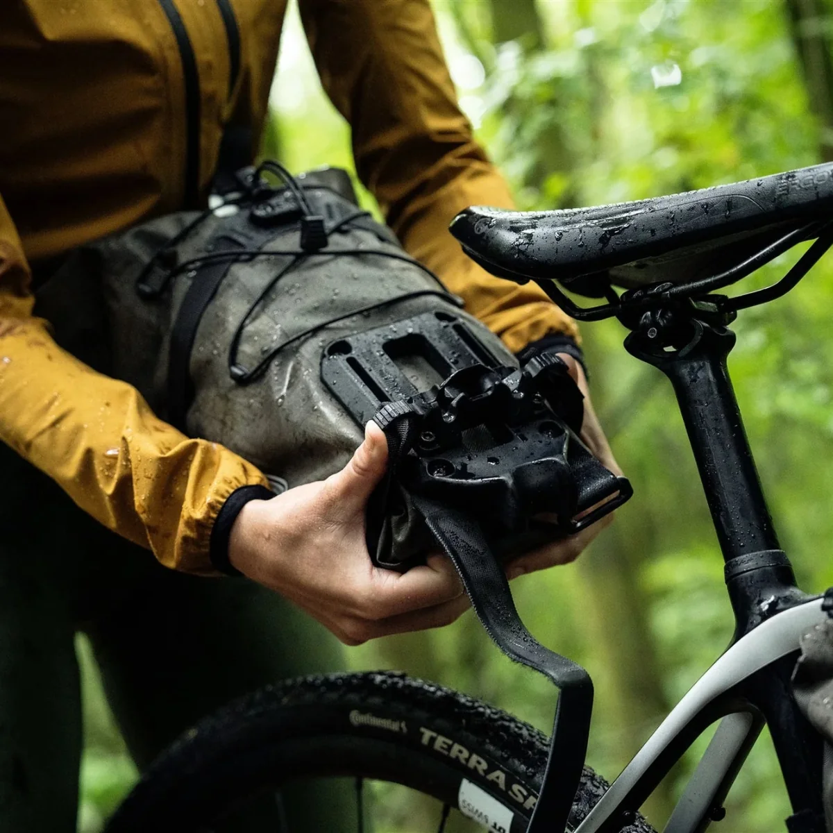 Seat-Pack Quick-Release - Image 9